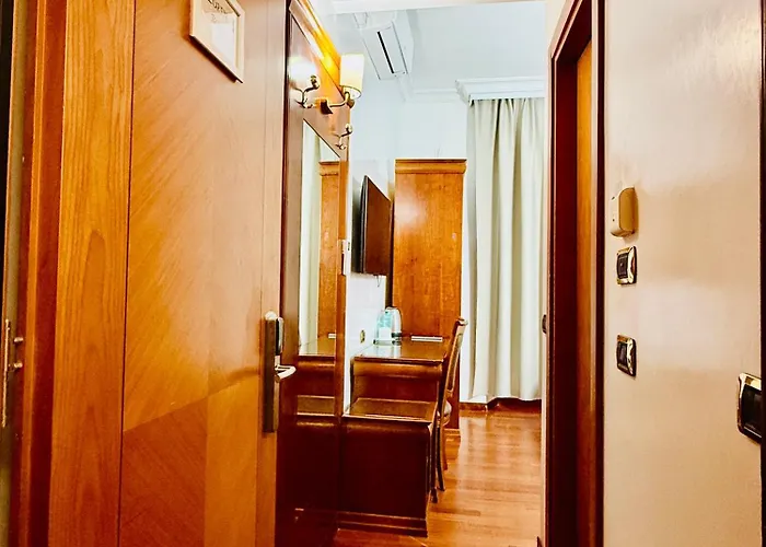 Hotel Oscar 2*
